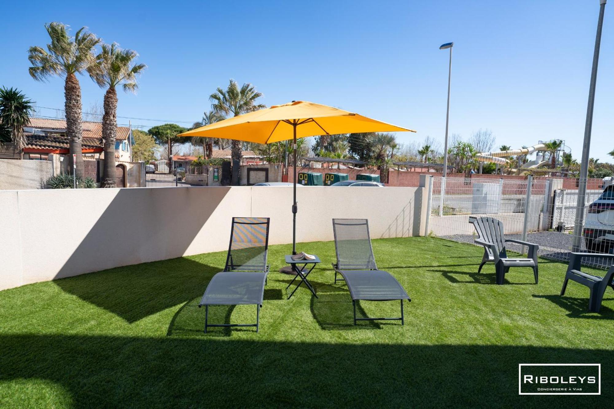 Grand T3 Neuf Climatise Avec Wifi A 100M De La Plage فيا المظهر الخارجي الصورة